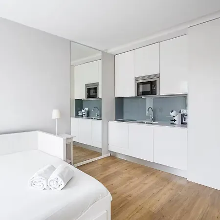 Apartment Trindade Duo Porto